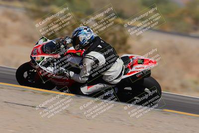 media/Oct-09-2022-SoCal Trackdays (Sun) [[95640aeeb6]]/Turn 15 Inside Distant Pans (1145am)/